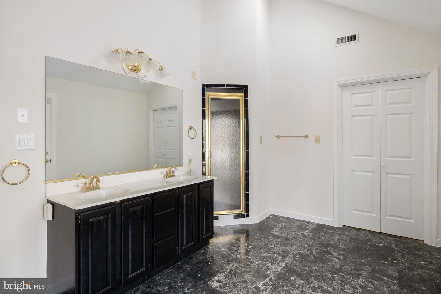 301 Woodfield Drive photo 48