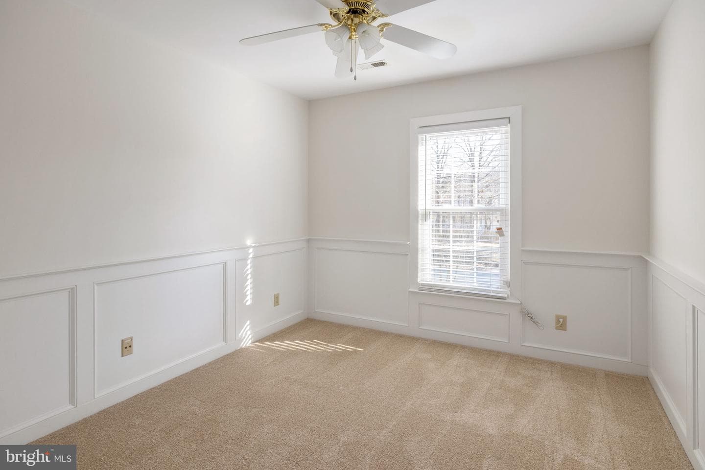 301 Woodfield Drive photo 54