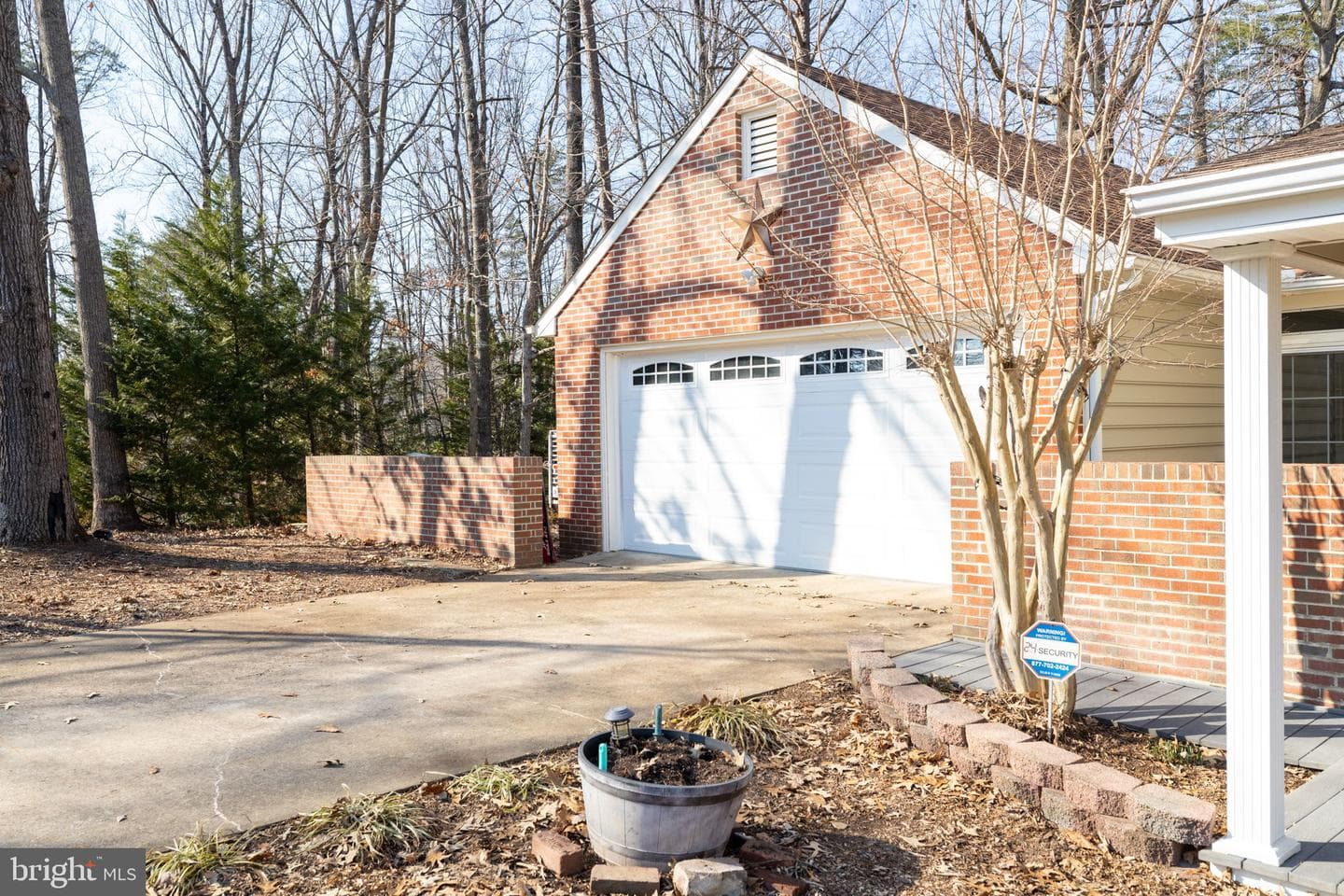 301 Woodfield Drive photo 75