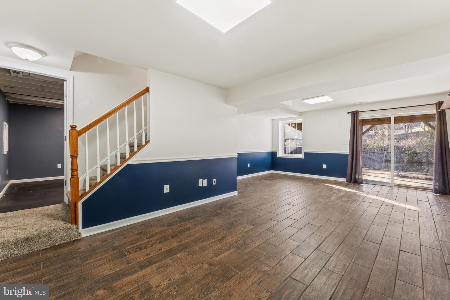 315 Albany Street photo 29