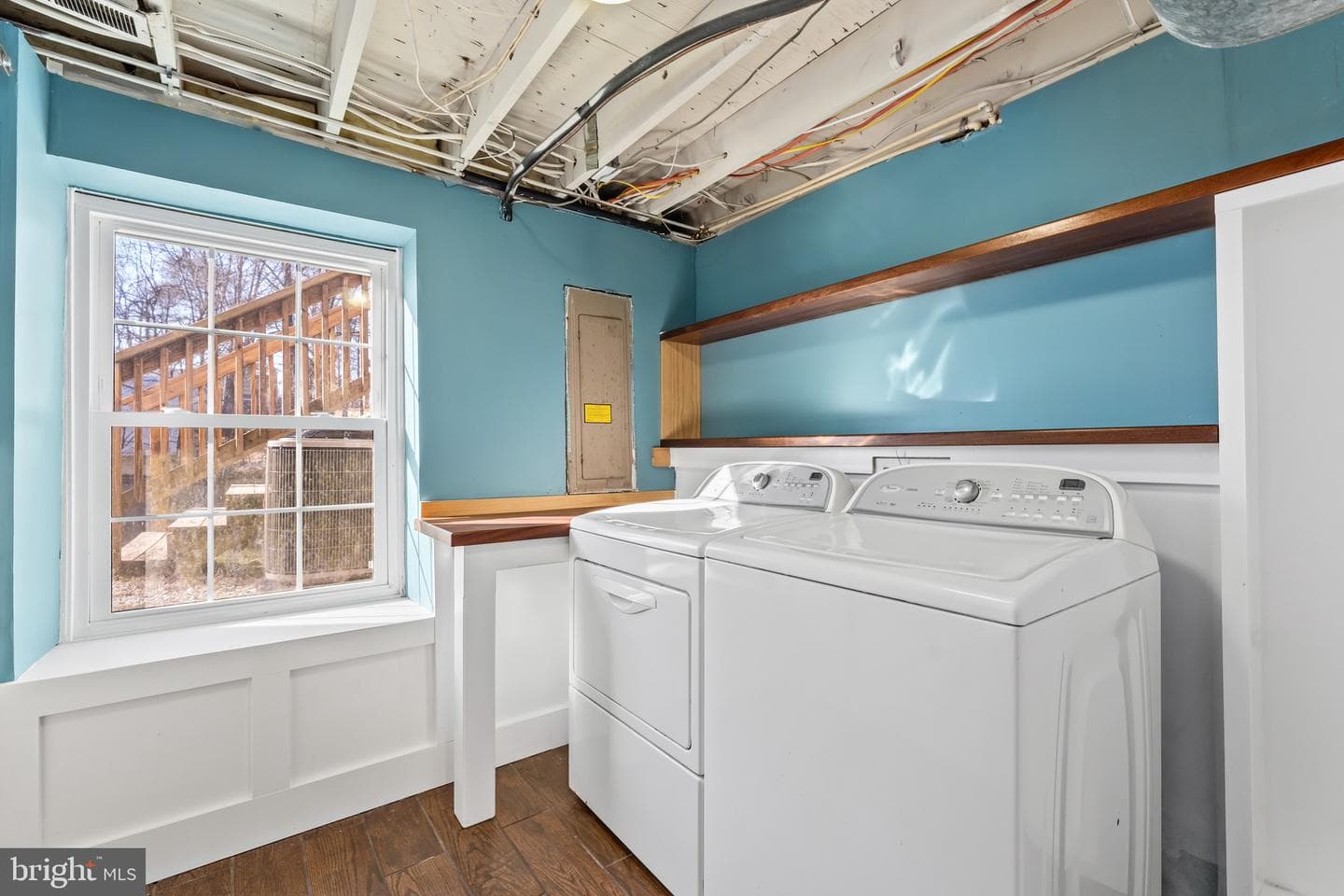 315 Albany Street photo 35