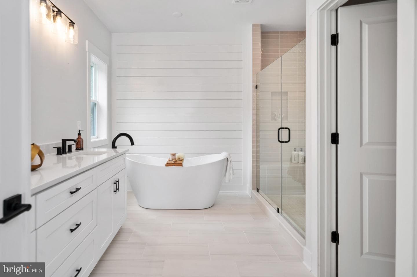 8601 Rosni Way photo 27