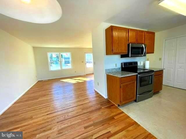 10701 White Pine Lane photo 11