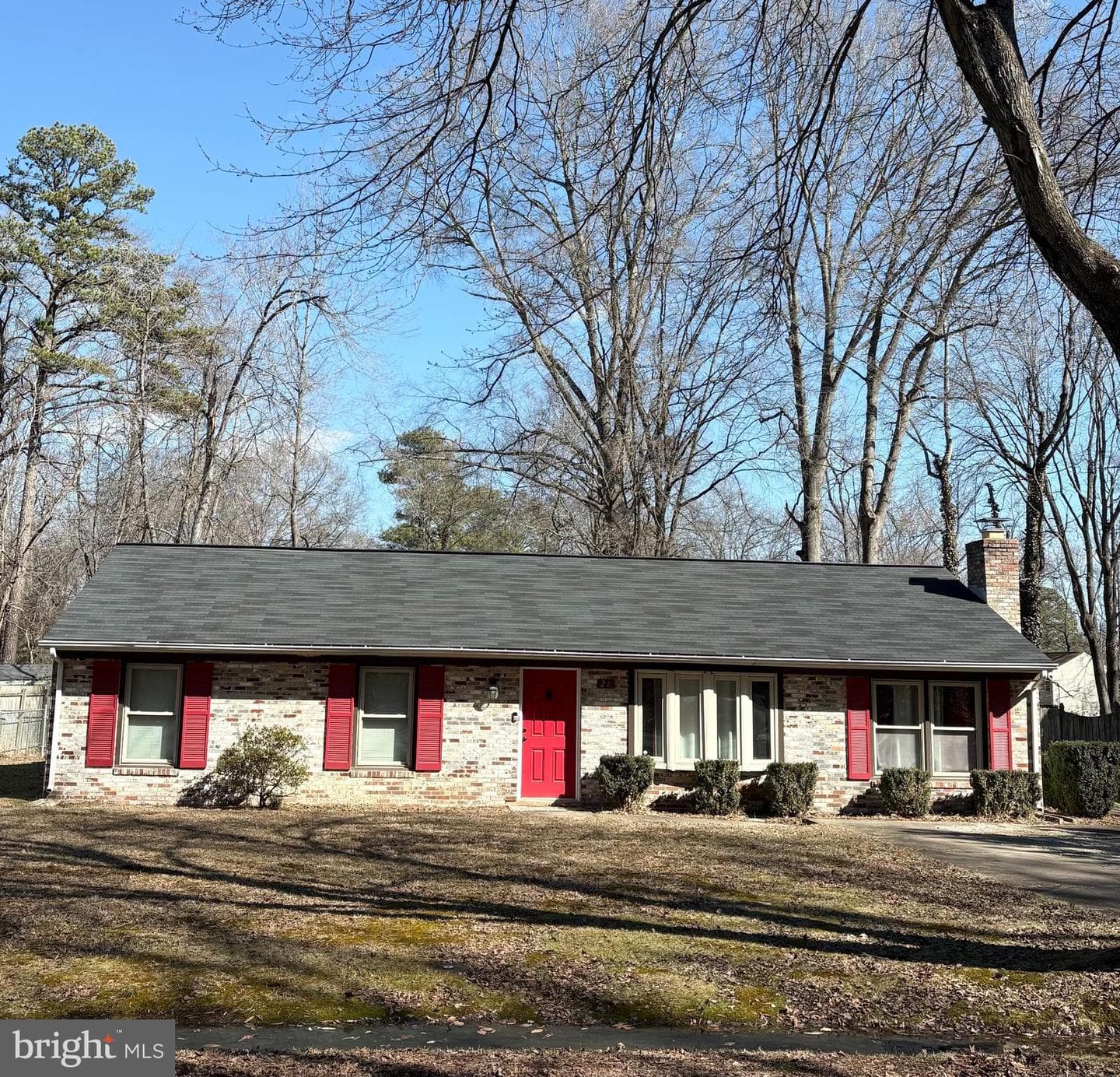 28 Shenandoah Drive photo 3