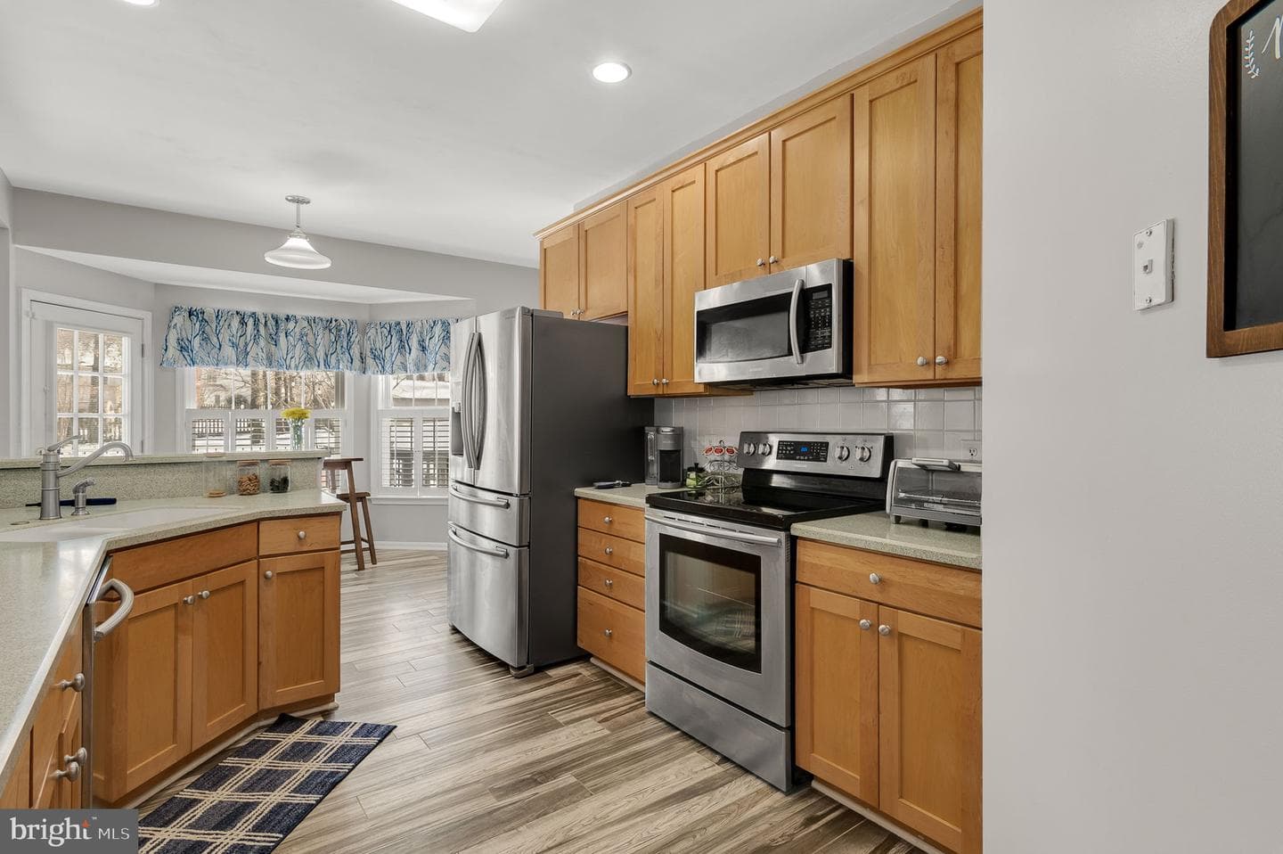 8 Noel Drive photo 12