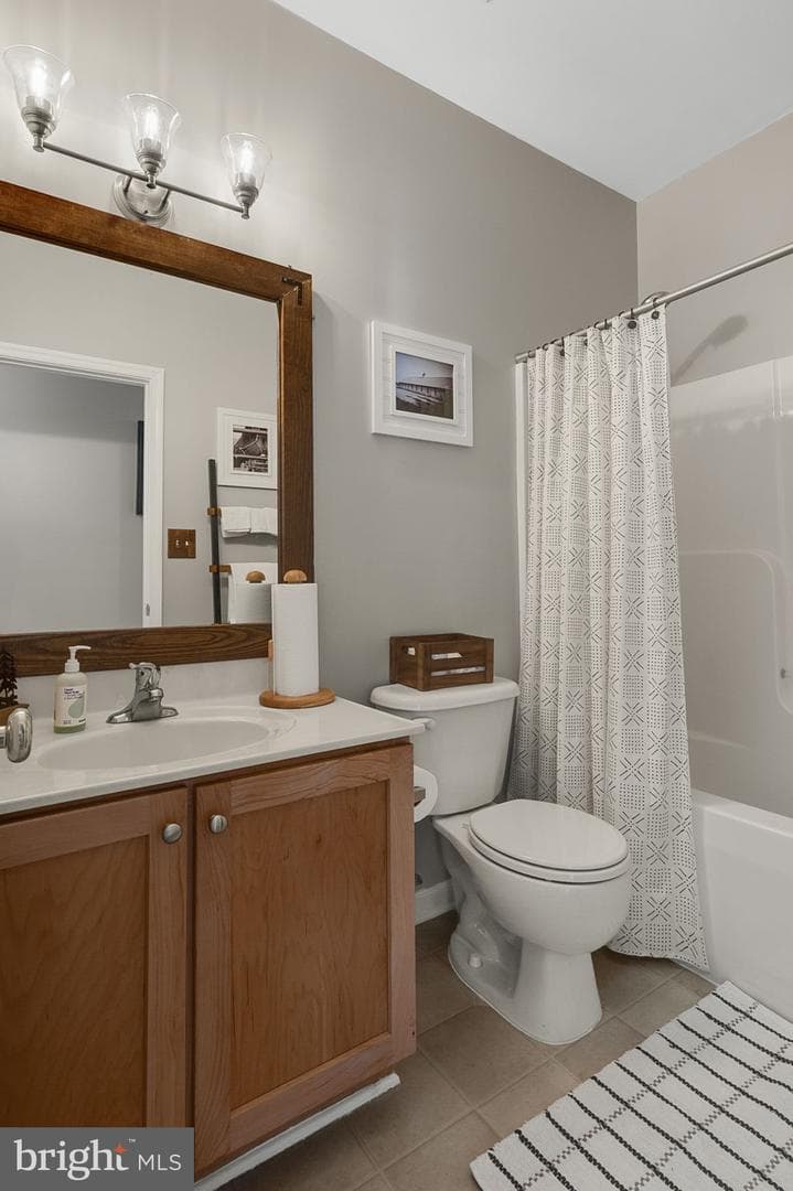 8 Noel Drive photo 18