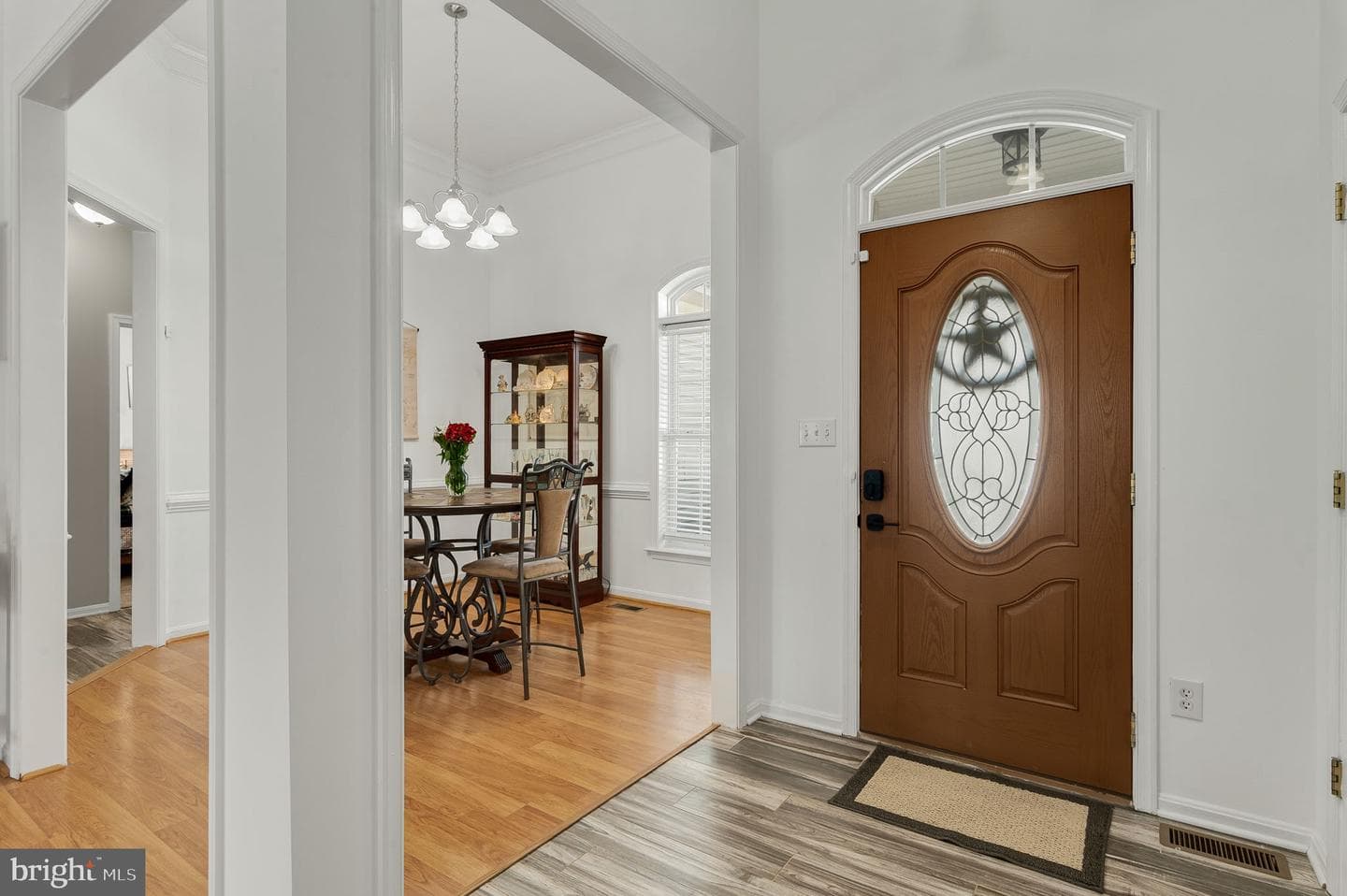 8 Noel Drive photo 2