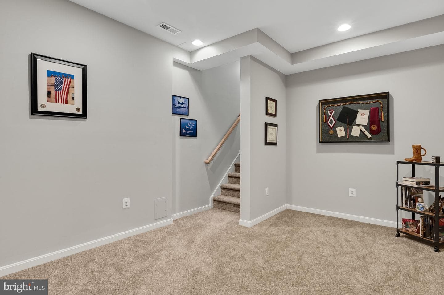 8 Noel Drive photo 28