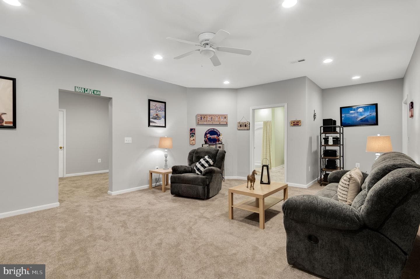 8 Noel Drive photo 32