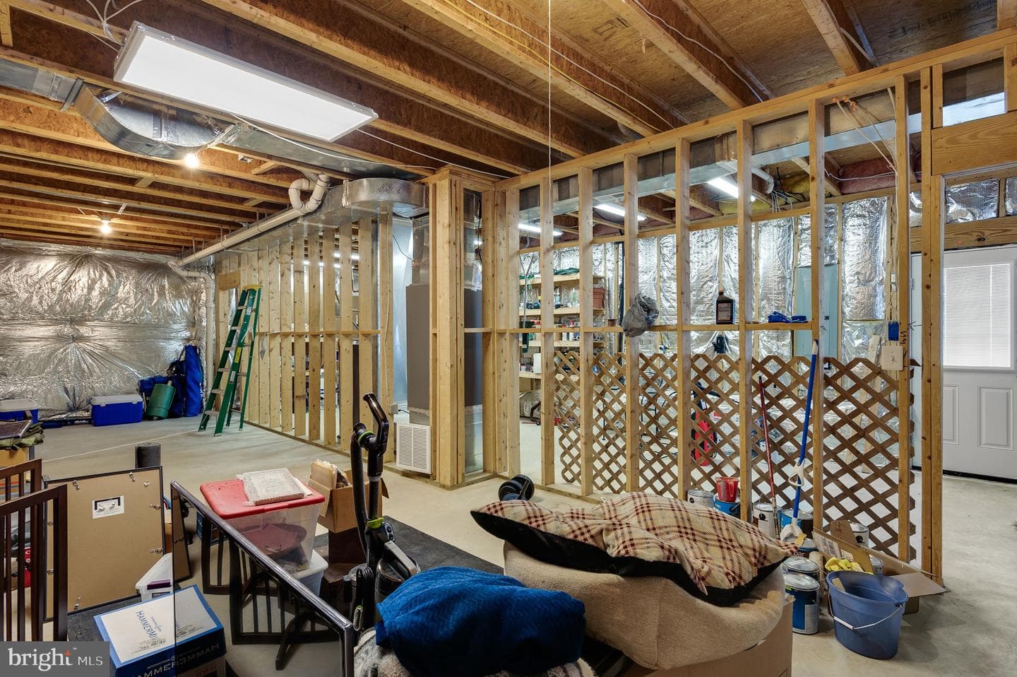 8 Noel Drive photo 35