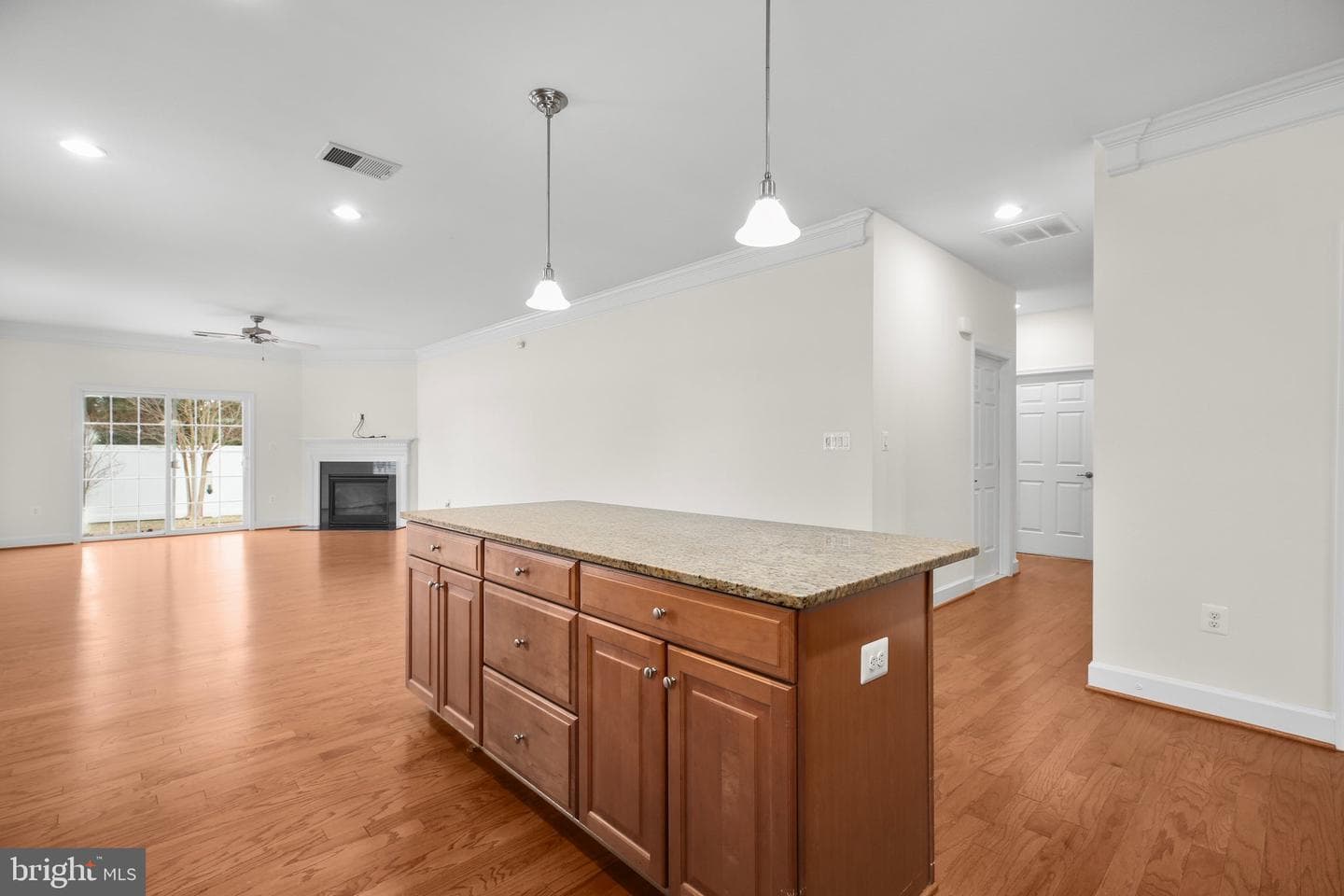 5801 S Mills Manor Court photo 12