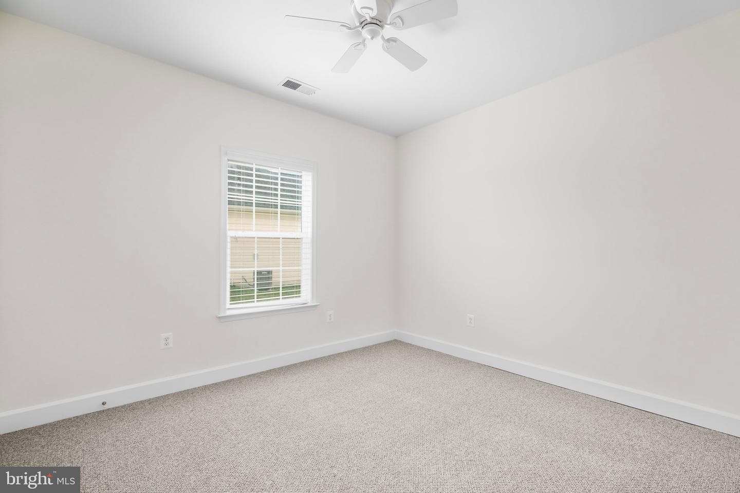 5801 S Mills Manor Court photo 24