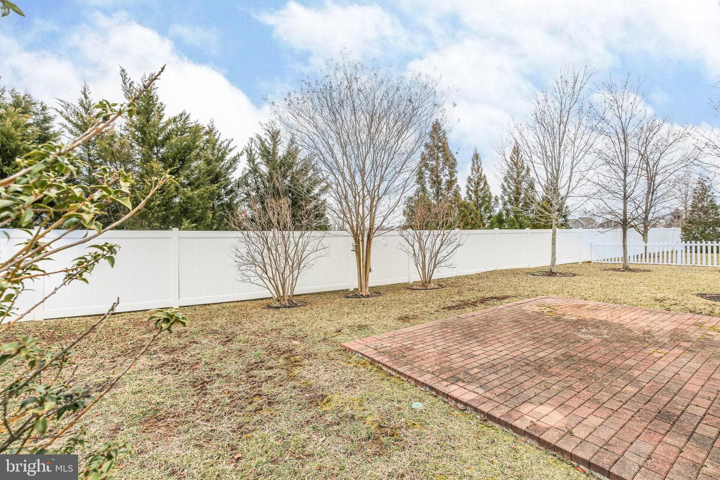 5801 S Mills Manor Court photo 33
