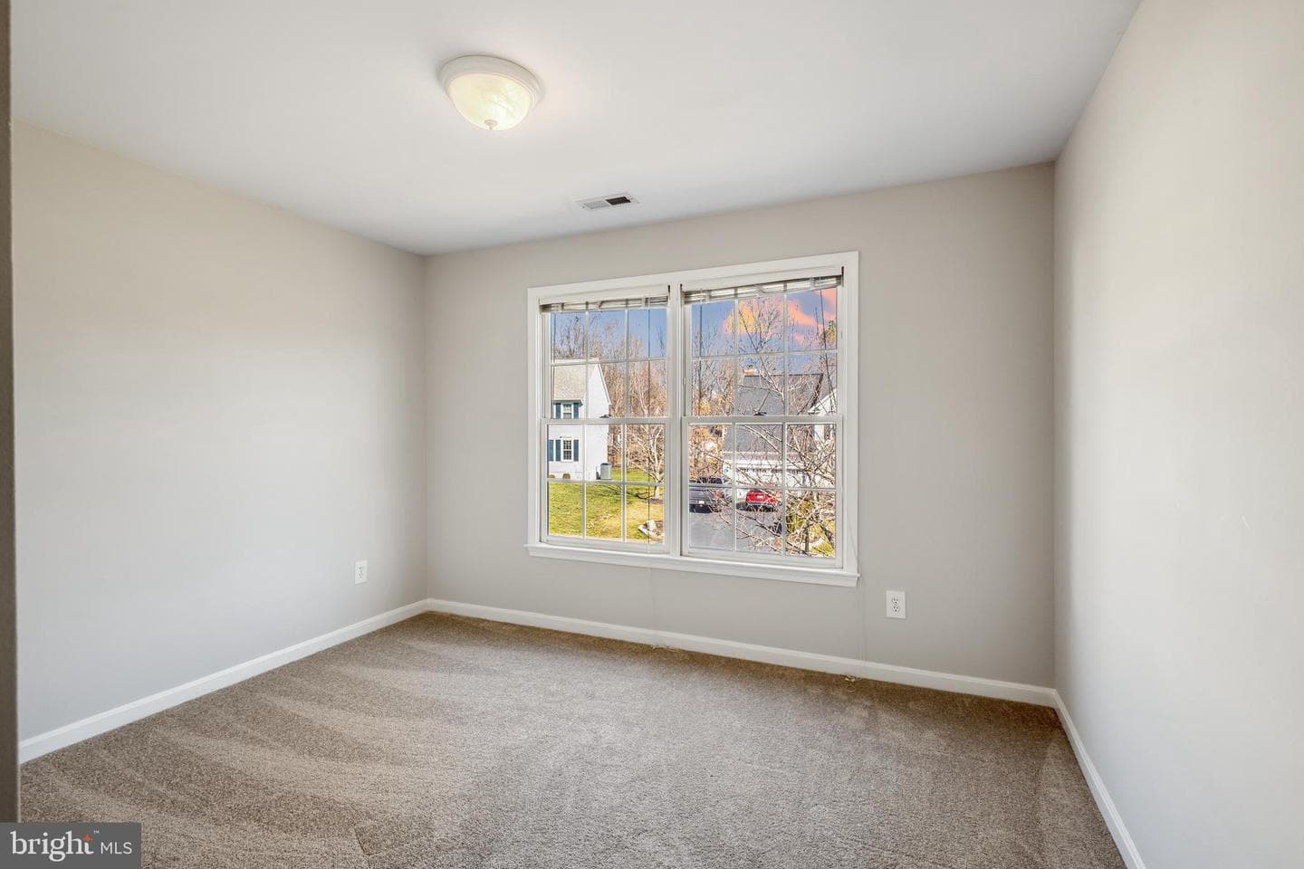 6014 Benevolent Street photo 27