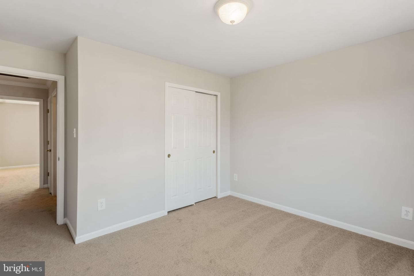 6014 Benevolent Street photo 28
