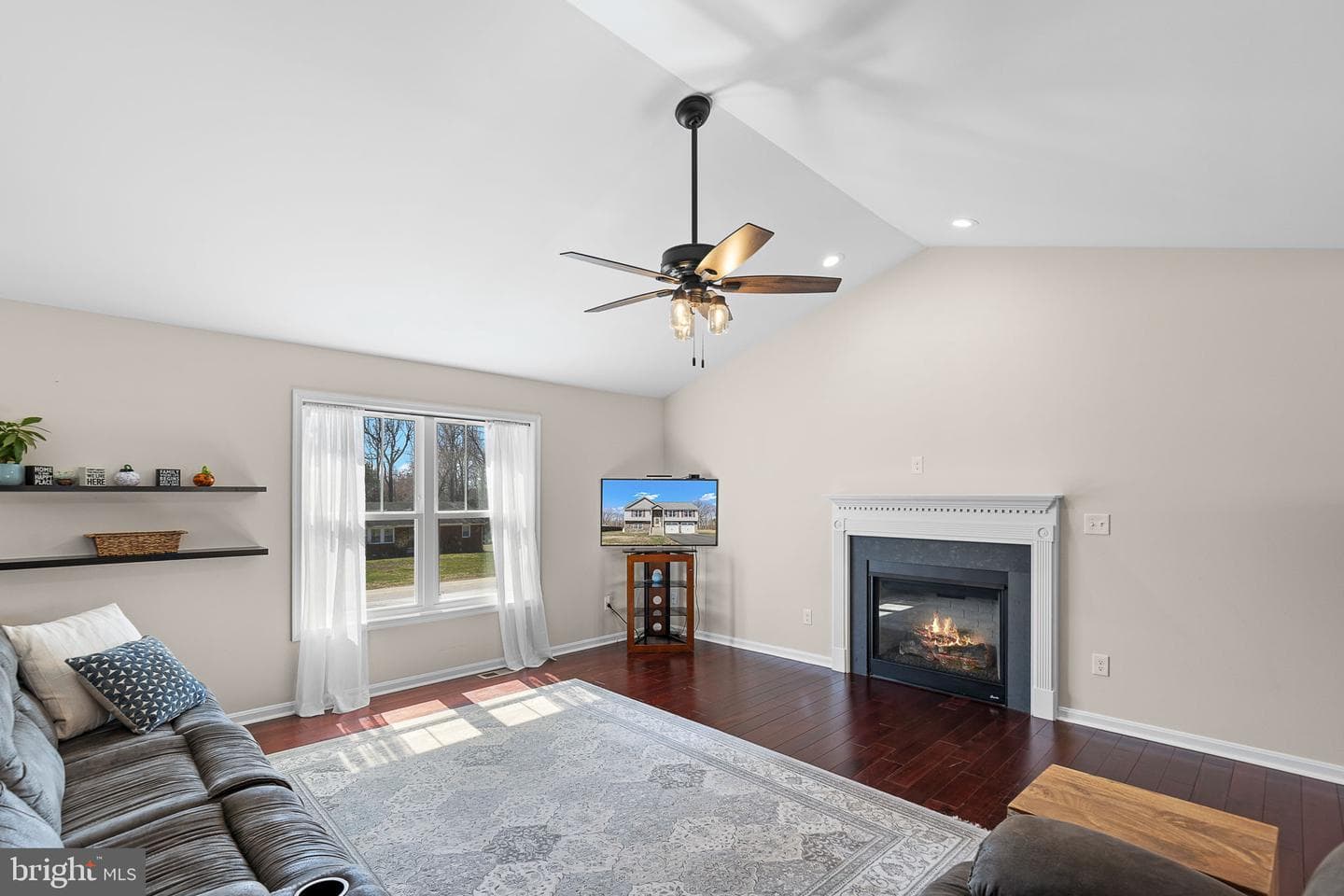 7703 Old Robert E Lee Drive photo 7