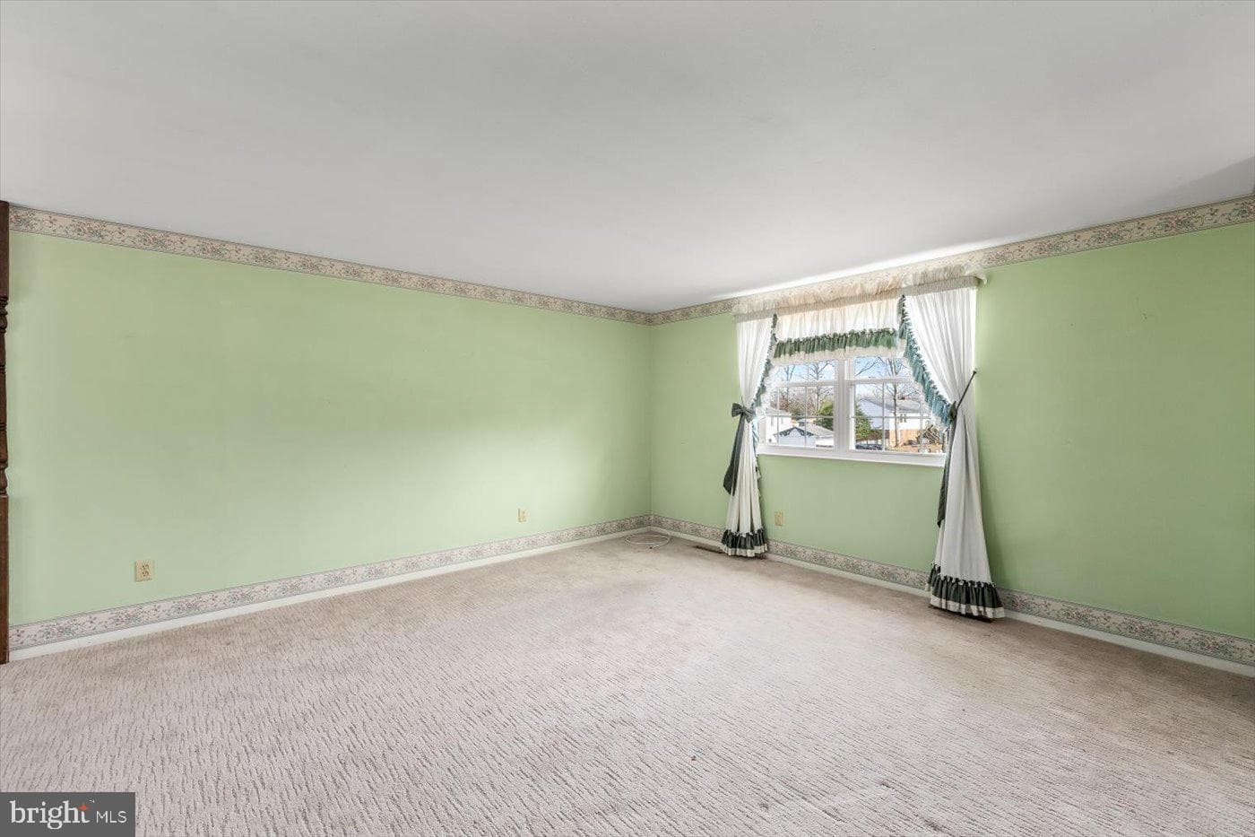6005 Oak Grove Drive photo 14