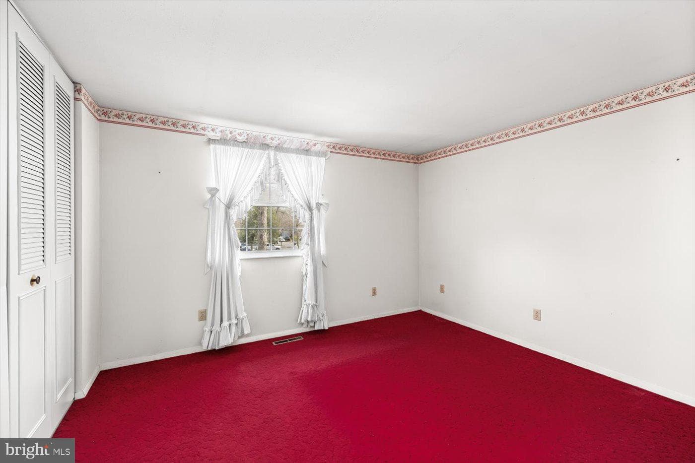 6005 Oak Grove Drive photo 24