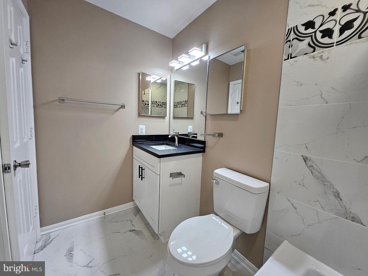 4304 Wickham Court photo 34