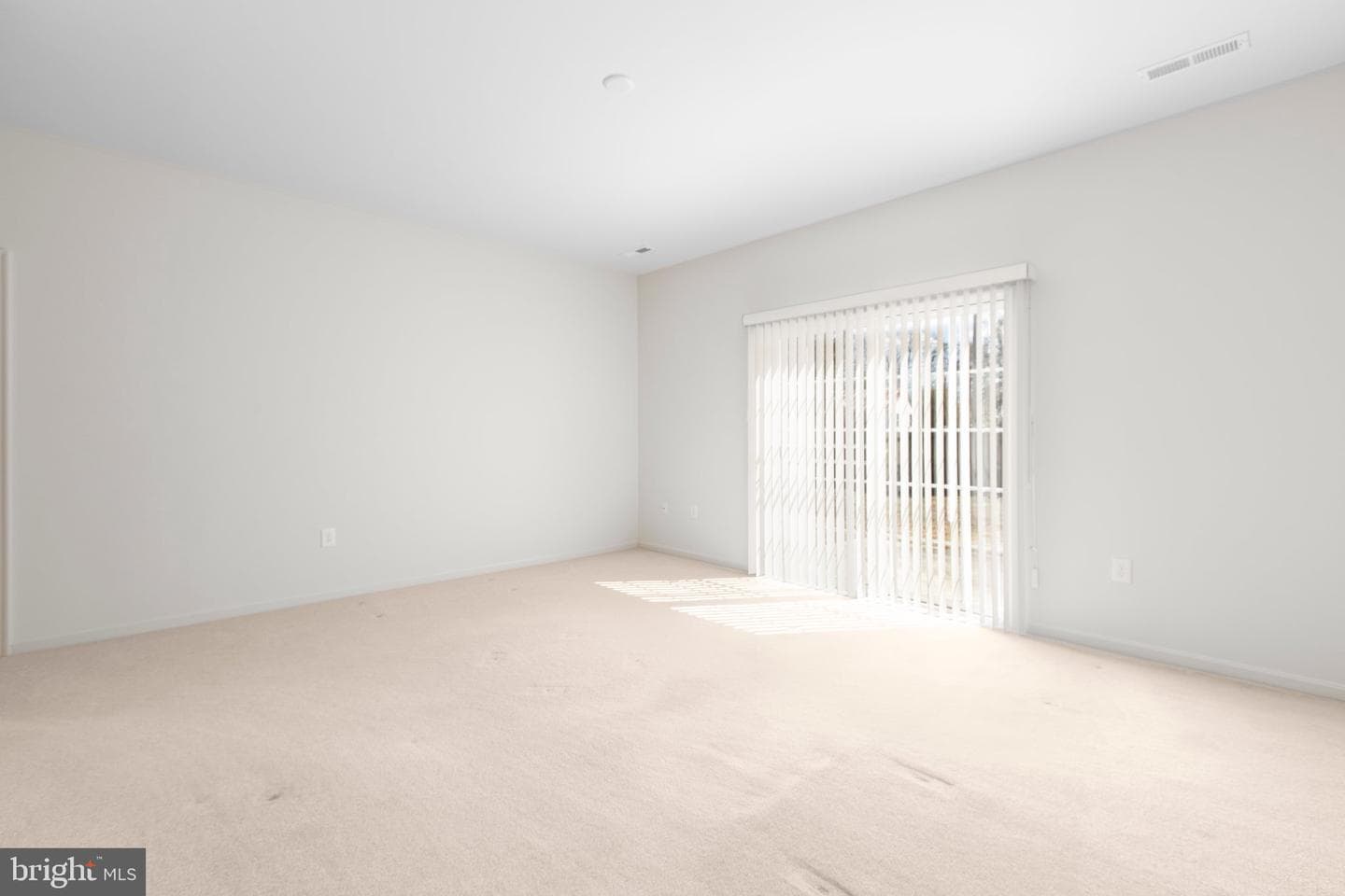 4318 Turriff Lane photo 7
