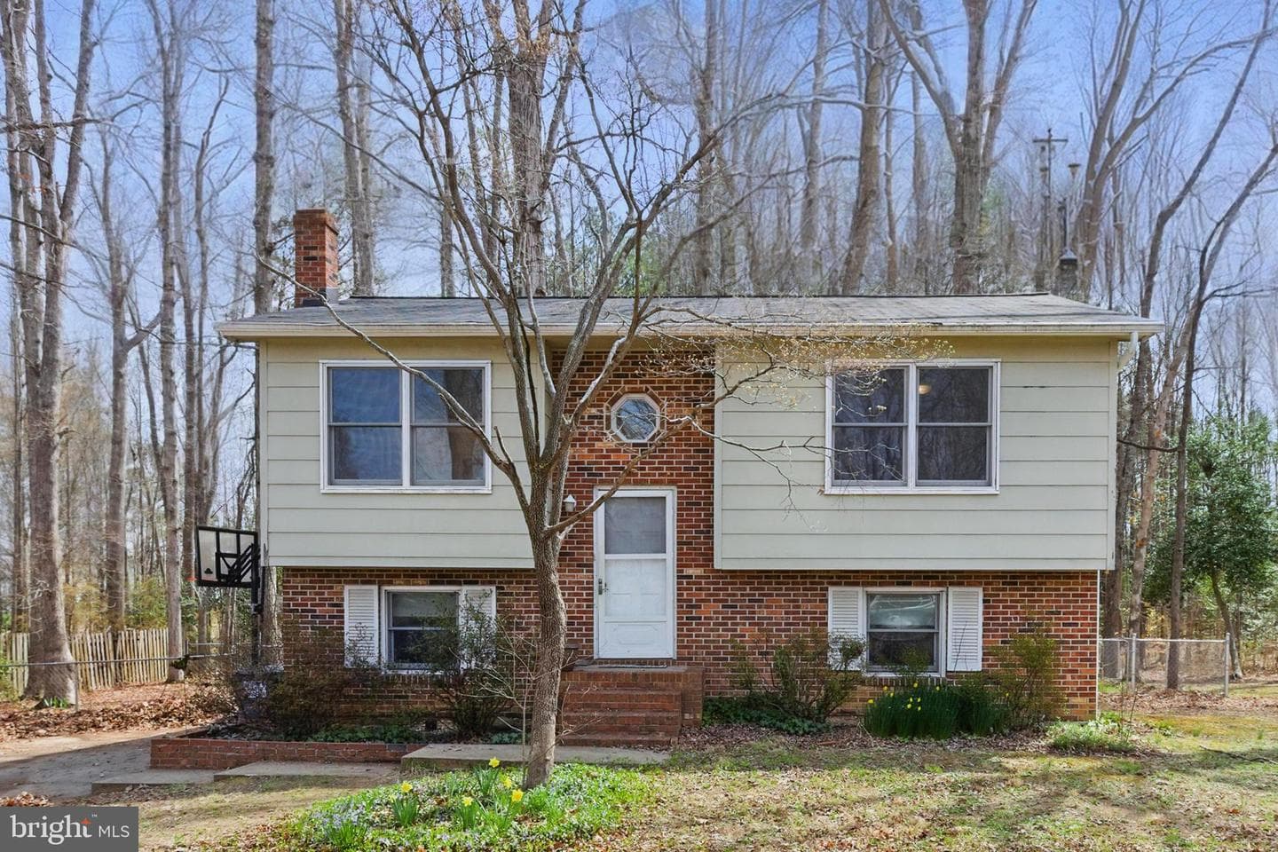 526 Pleasants Drive photo 2