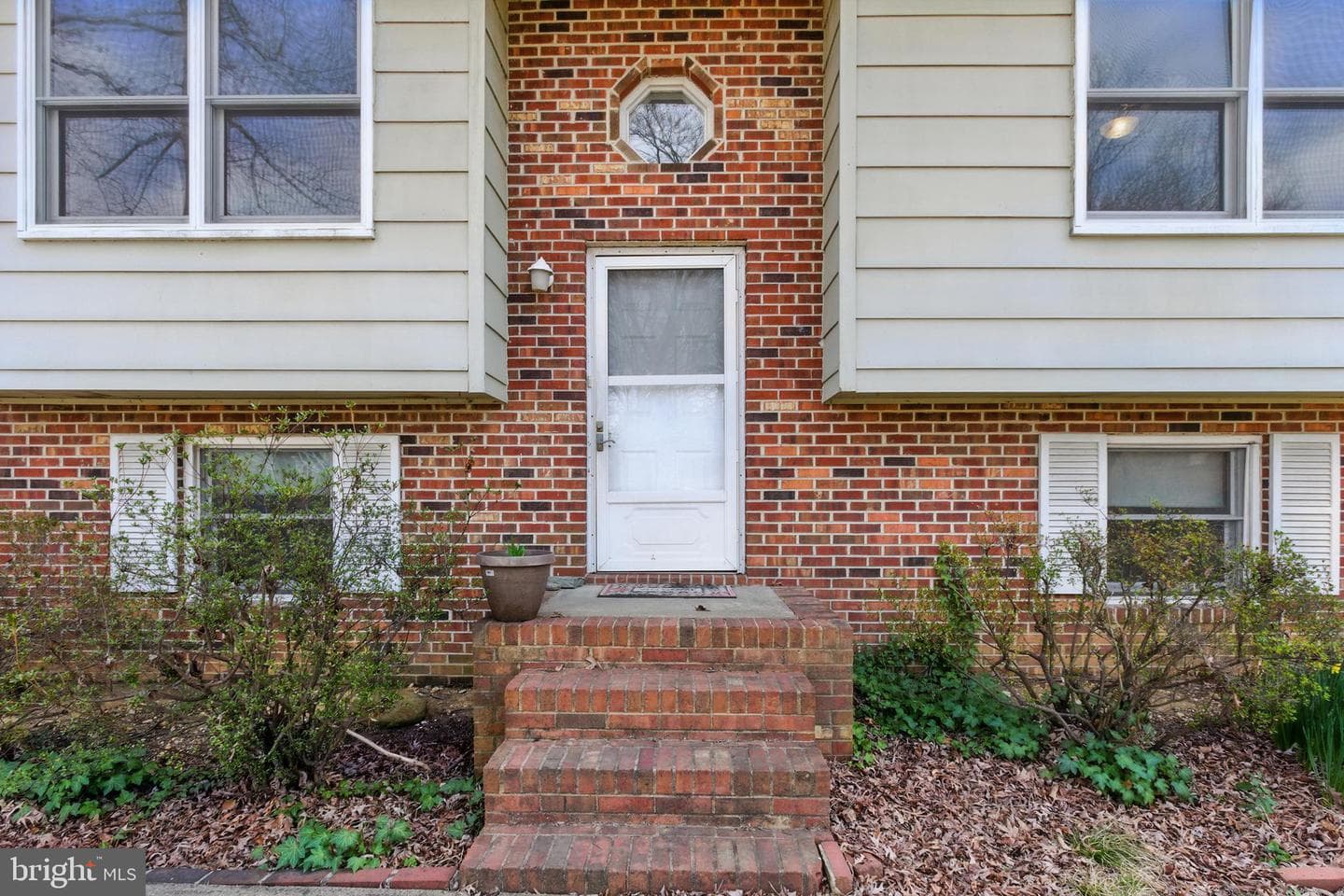 526 Pleasants Drive photo 5