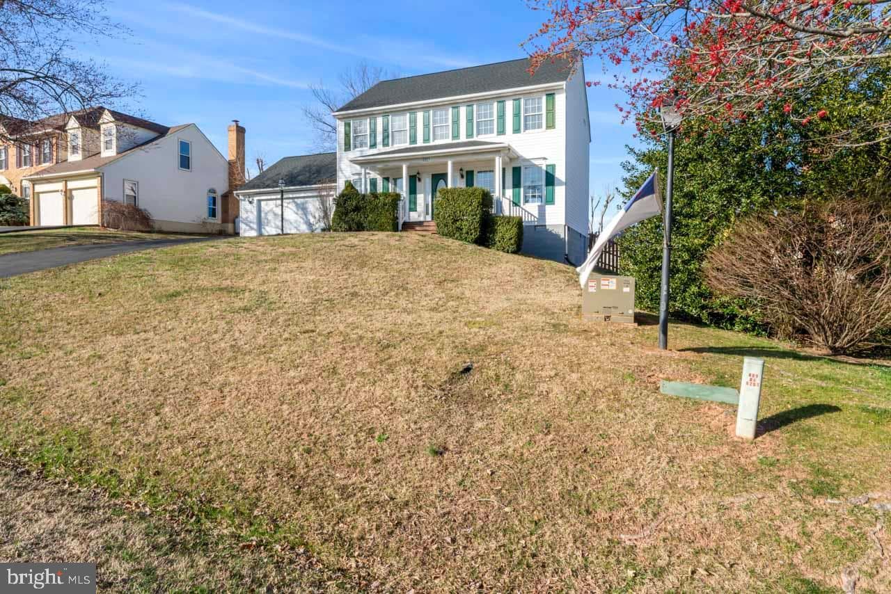 6907 Lakeland Way photo 4