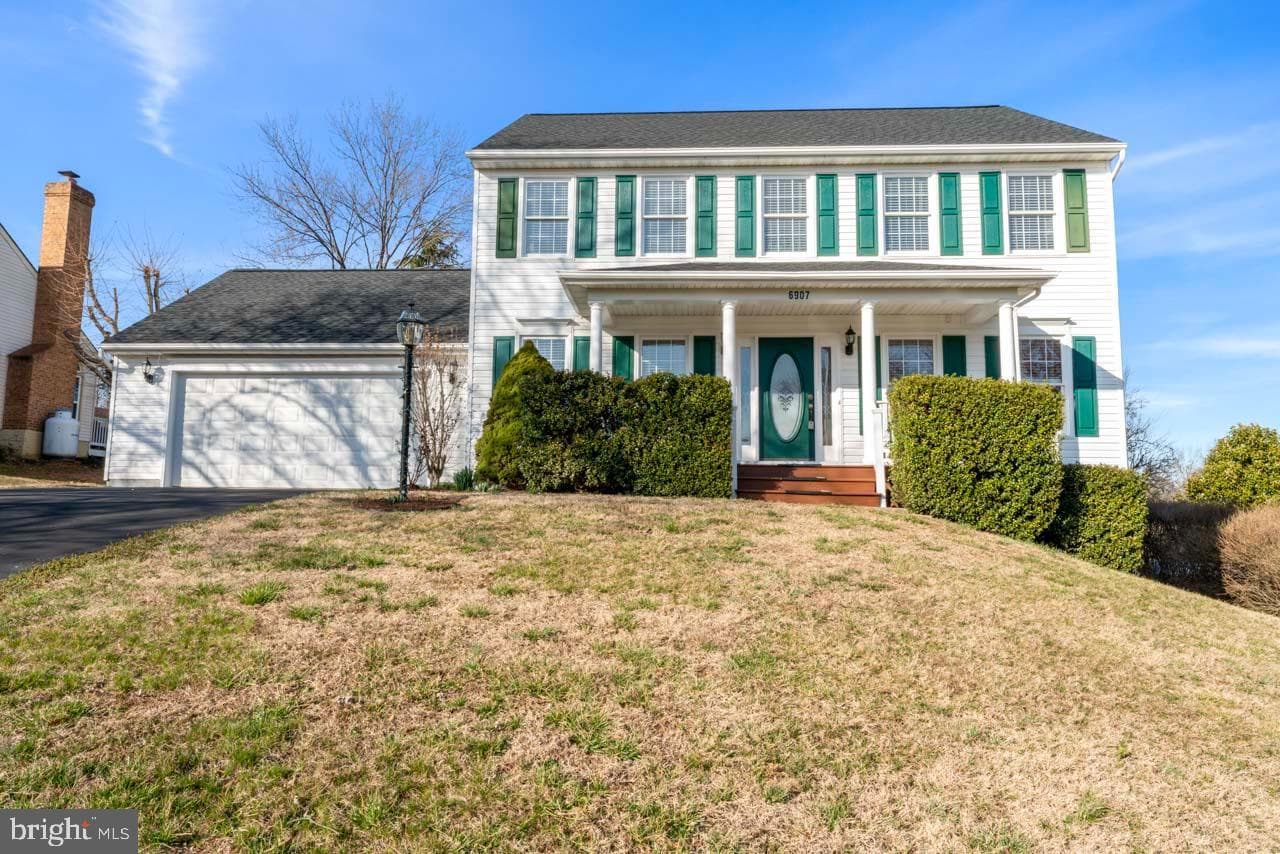 6907 Lakeland Way photo 5