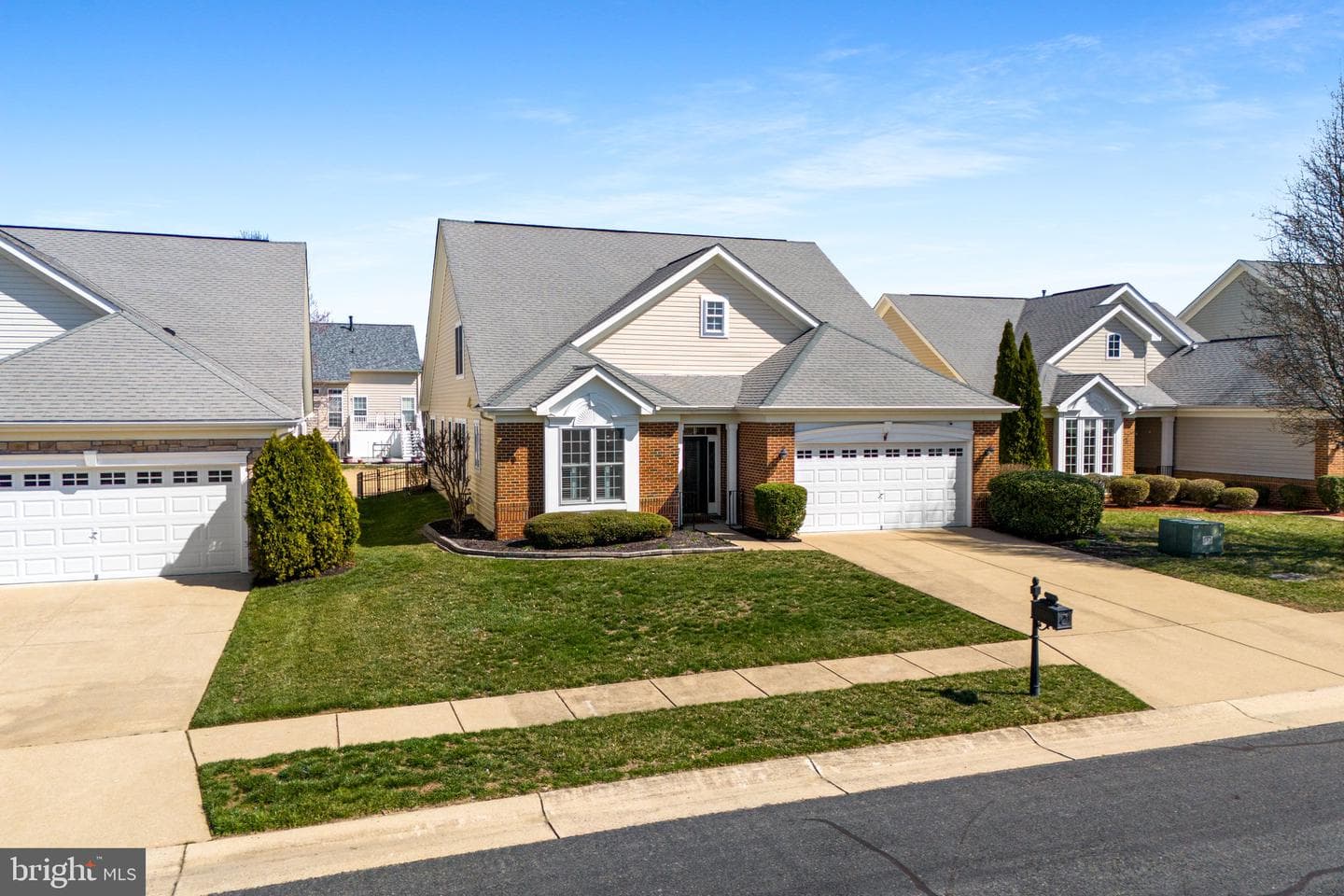 5711 W Kesslers Crossing photo 2