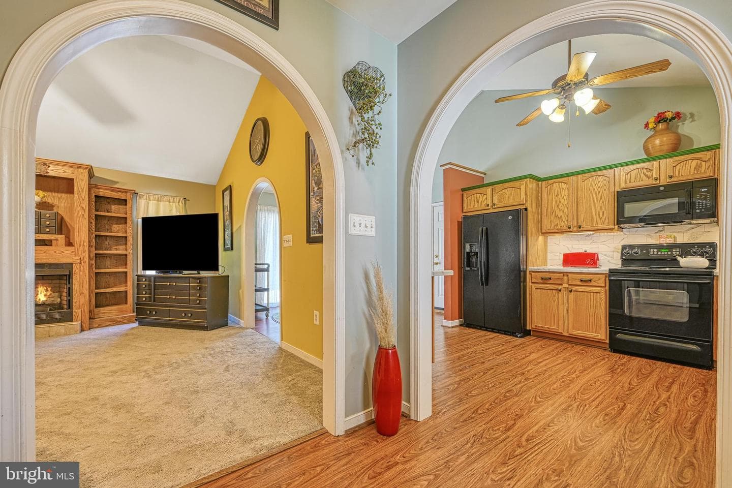 2513 Lakeside Woods Drive photo 23