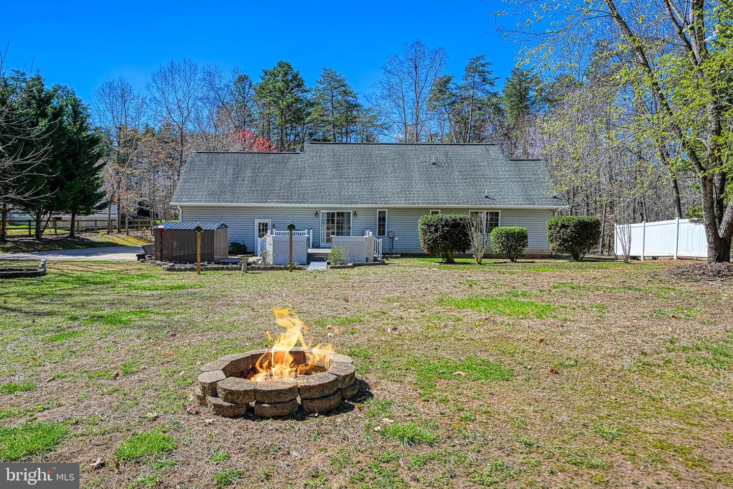 2513 Lakeside Woods Drive photo 55