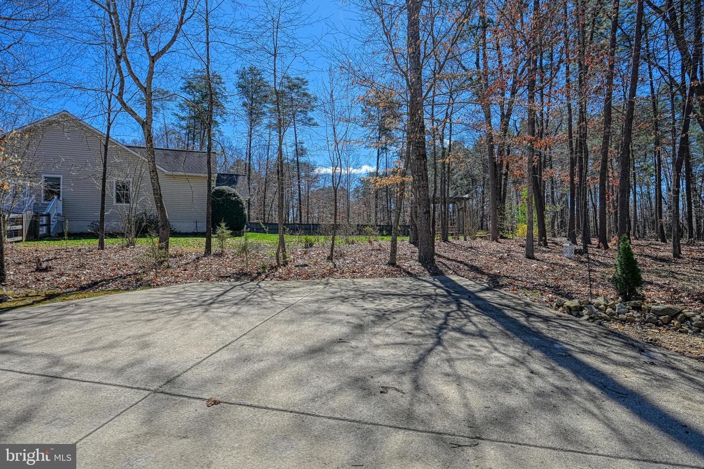 2513 Lakeside Woods Drive photo 56