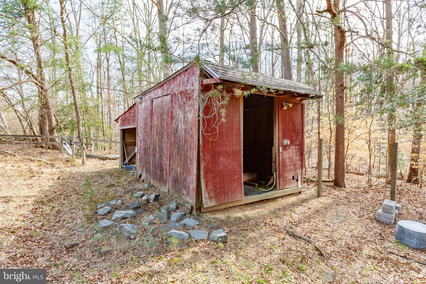 112 Longview Lane photo 37