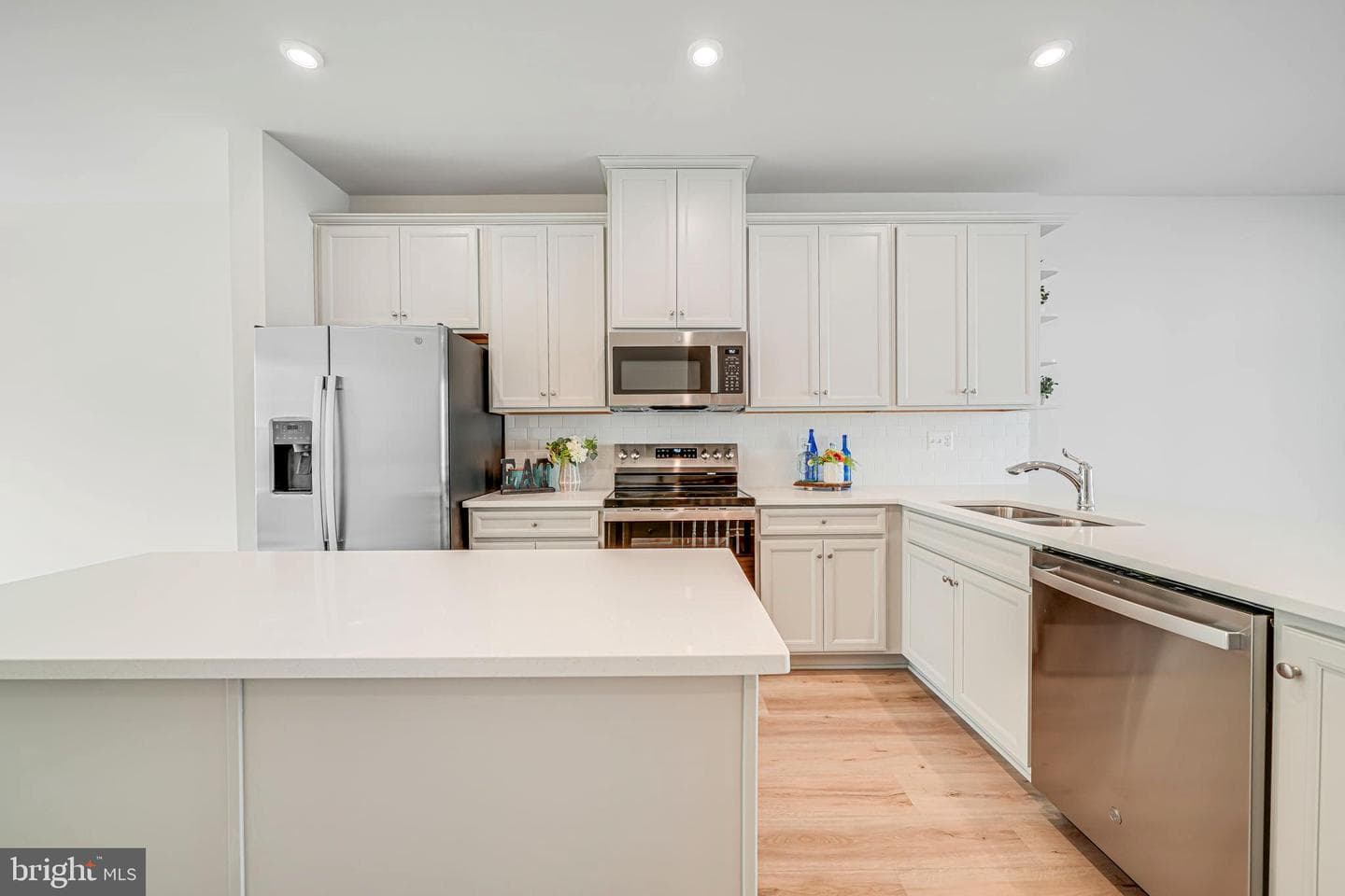 4724 Torrey Lane photo 15