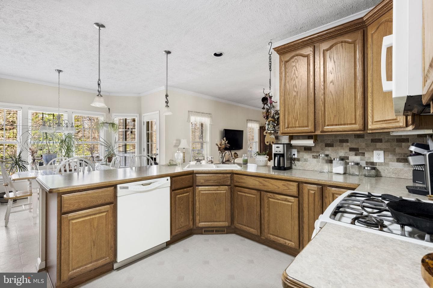 3506 Johnsons Drive photo 8