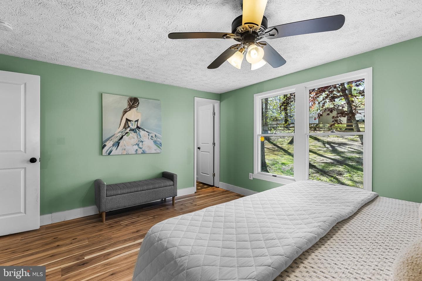 216 Hampton Drive photo 23
