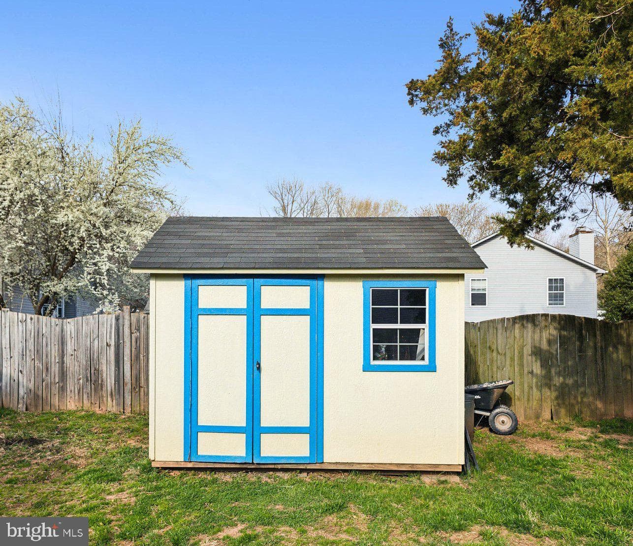 7007 Cedar Crest Drive photo 32