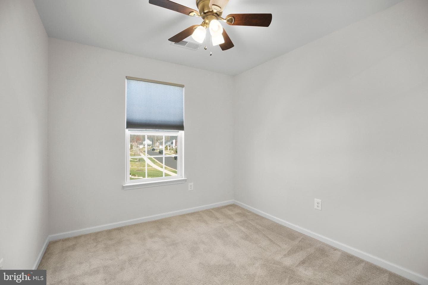 8643 Rosecrans Lane Lane photo 17