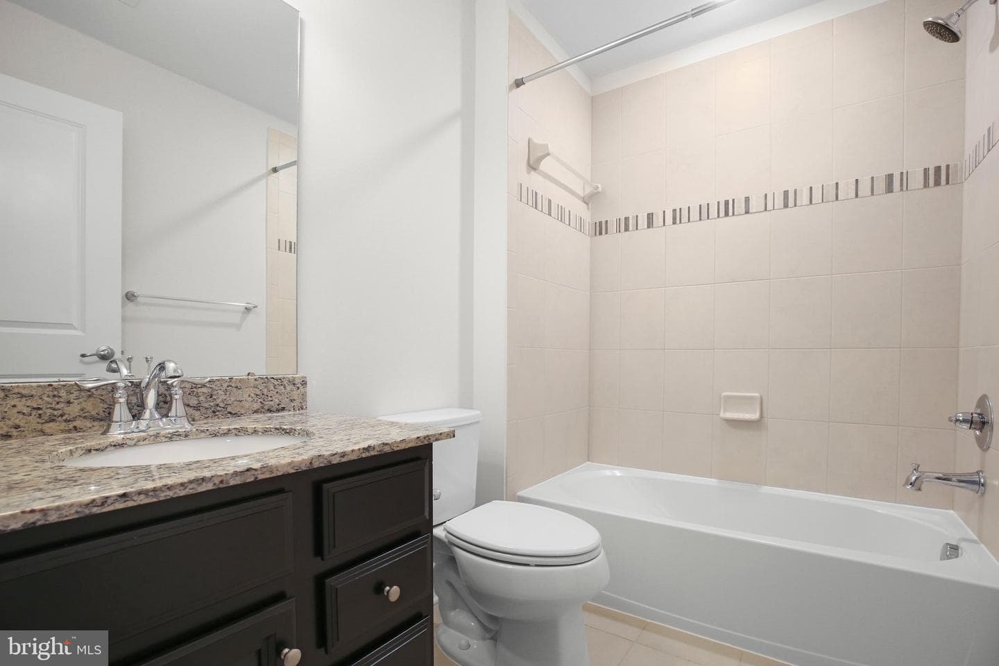 8643 Rosecrans Lane Lane photo 21