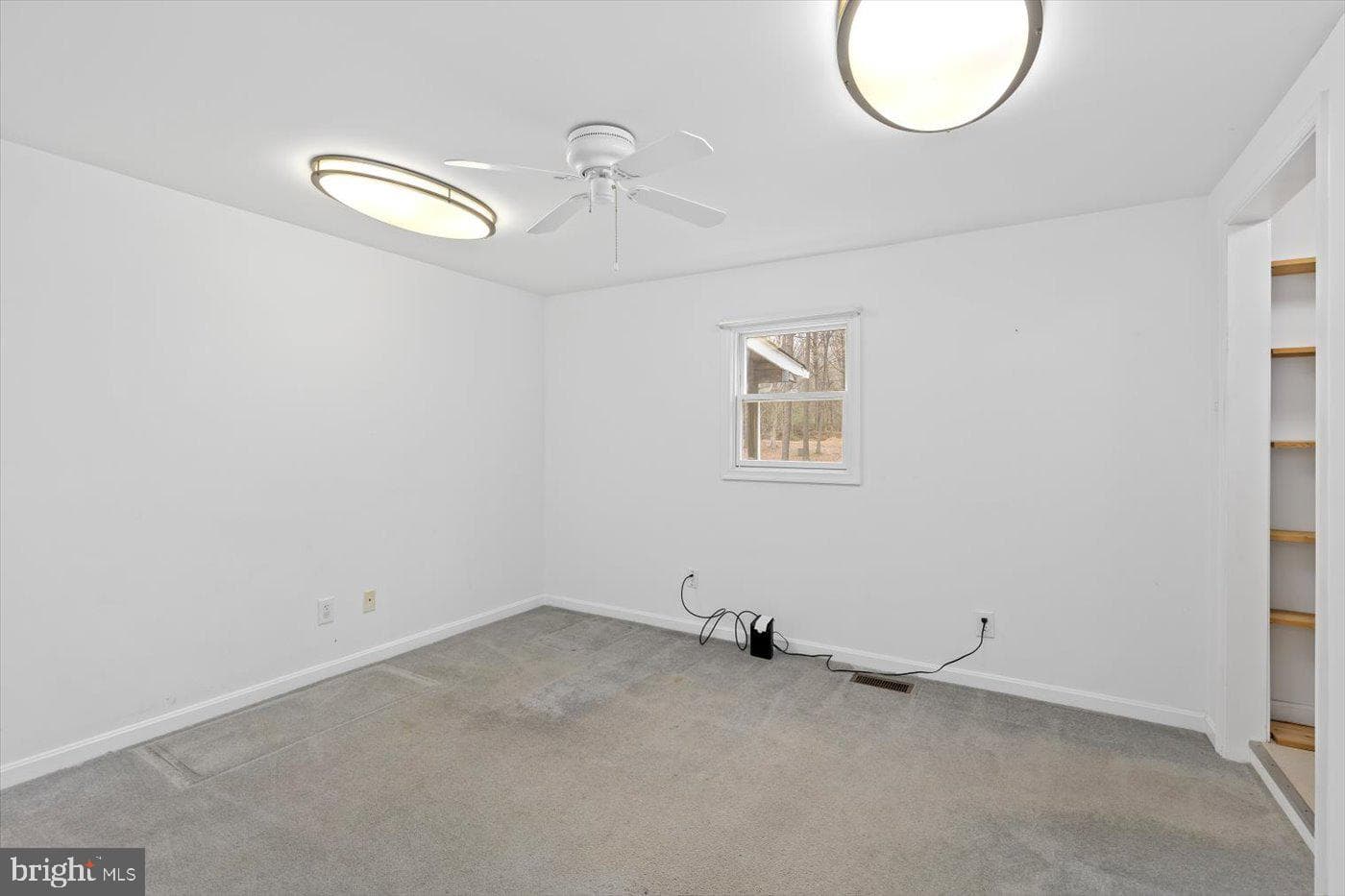 5900 Paynes Lane photo 14