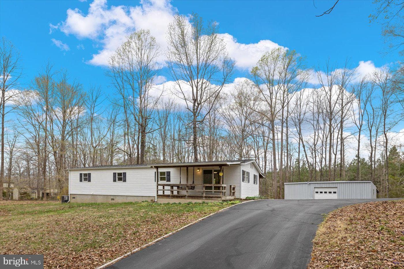 5900 Paynes Lane photo 4