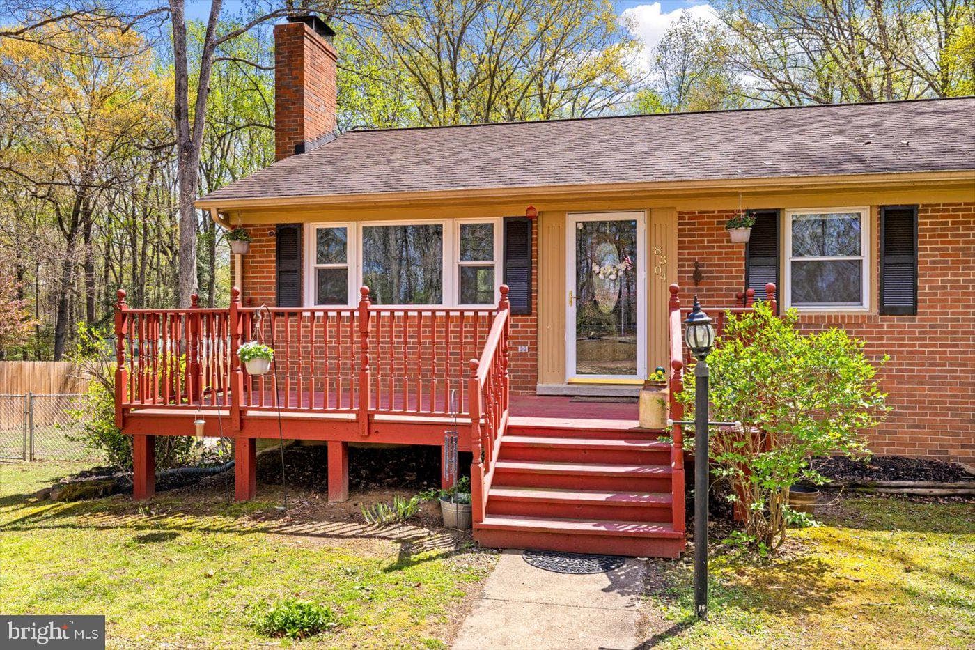 8304 S McLaws Place photo 3