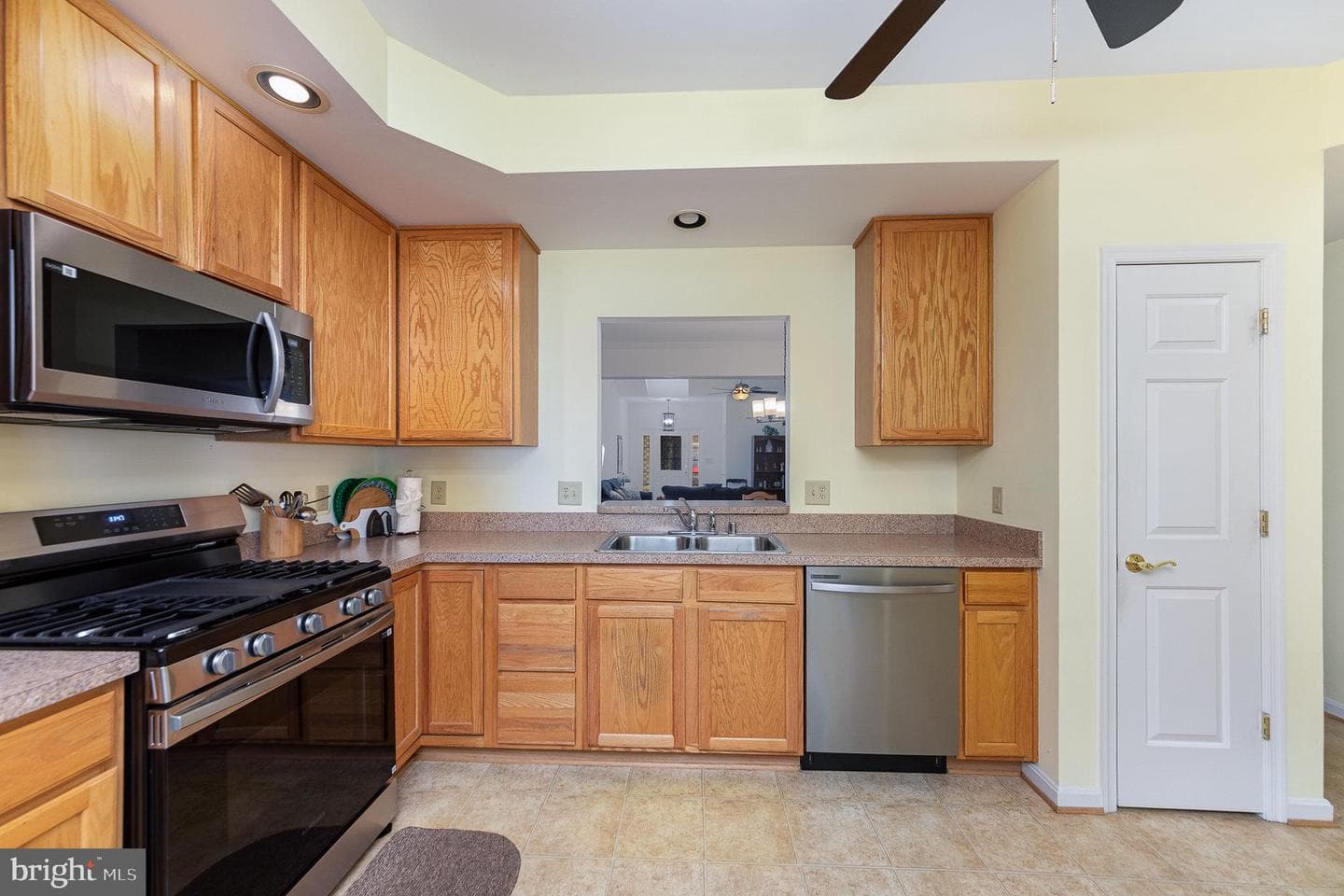 11204 Ferrum Lane photo 7
