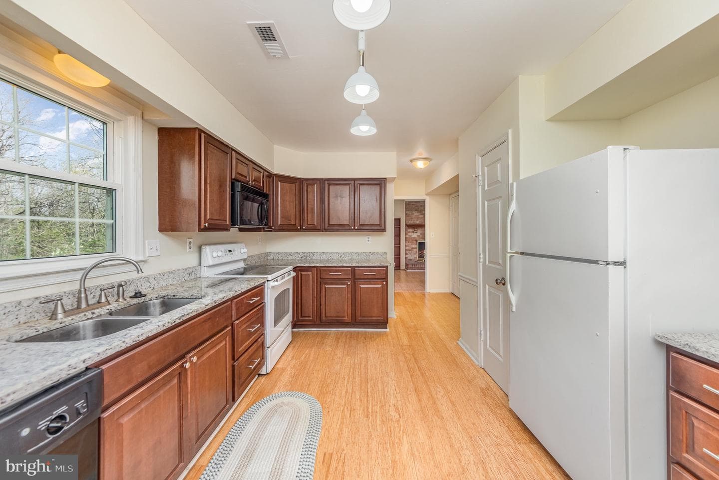 3912 Norris Drive photo 9