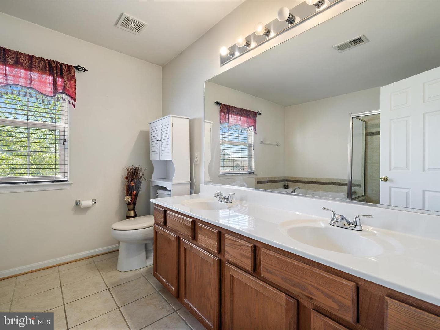 5720 Glen Eagles Drive photo 30