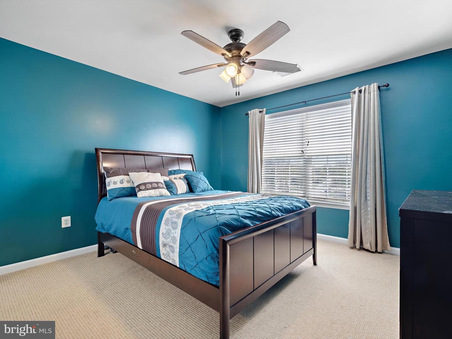 5720 Glen Eagles Drive photo 32
