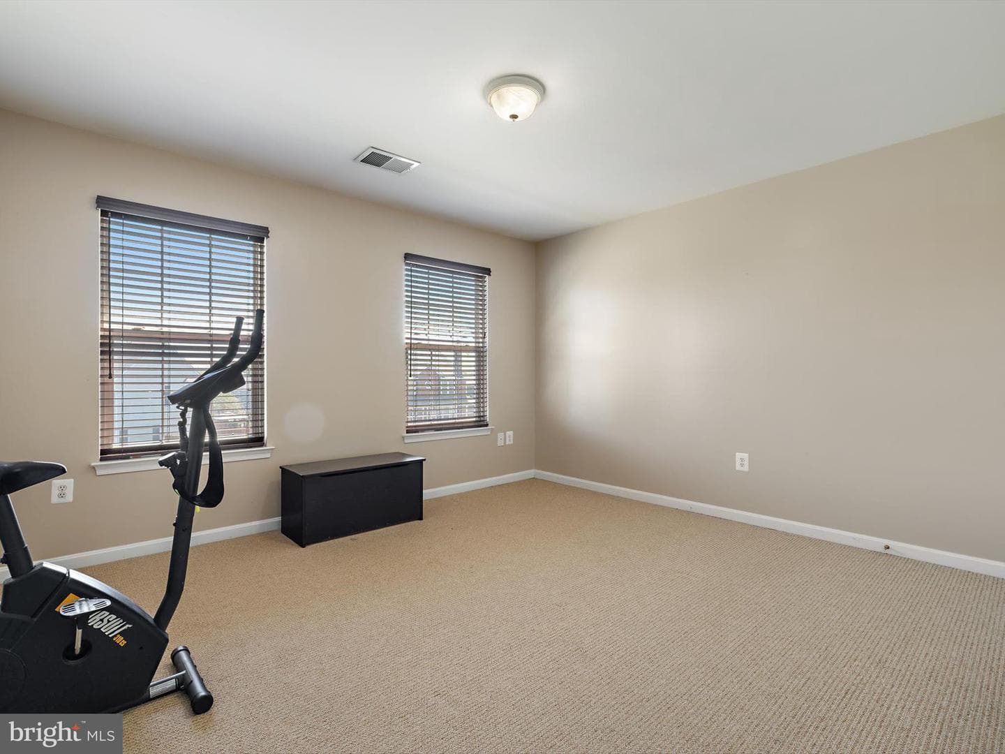 5720 Glen Eagles Drive photo 34