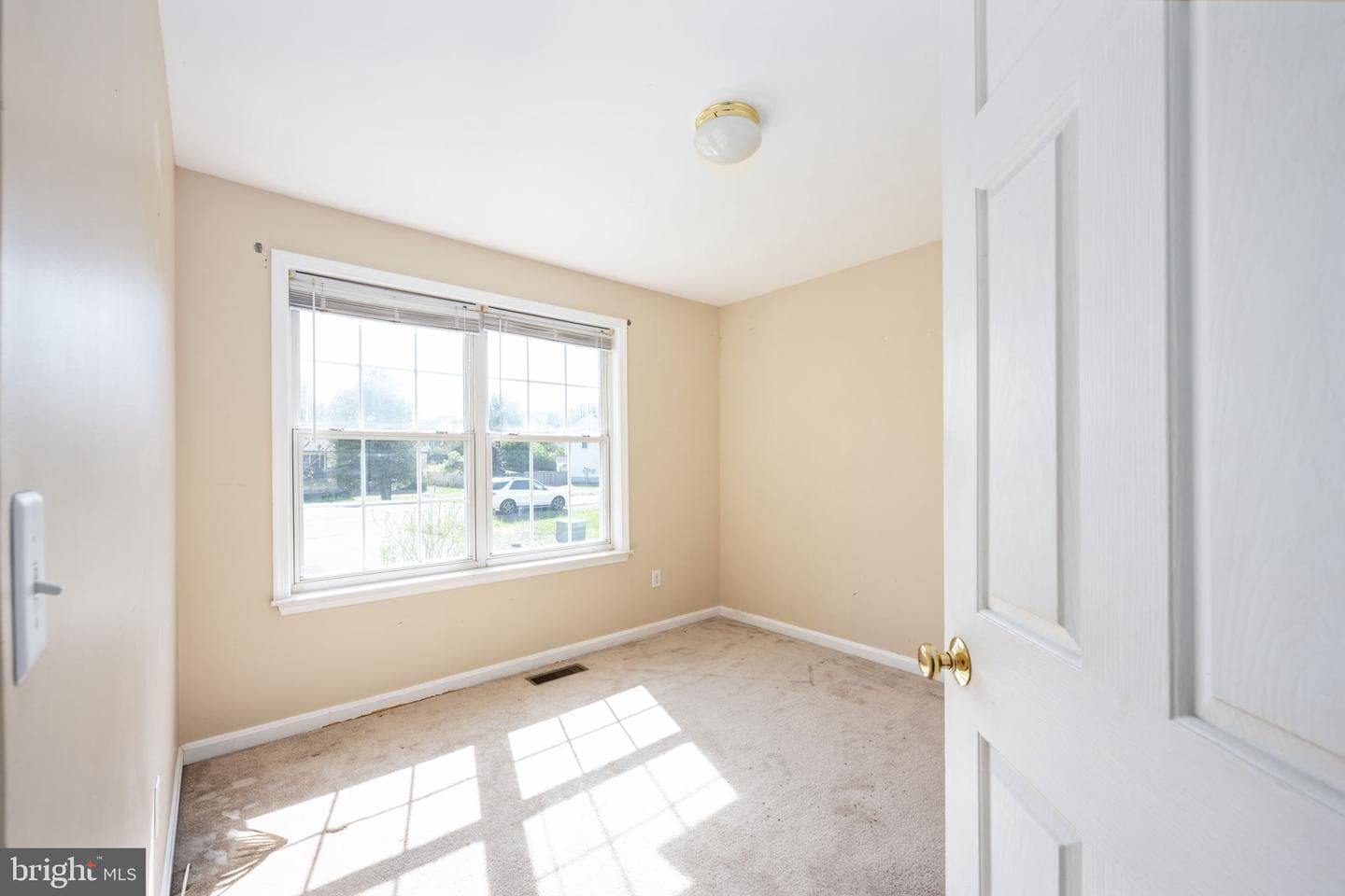 5703 E Point Circle photo 28