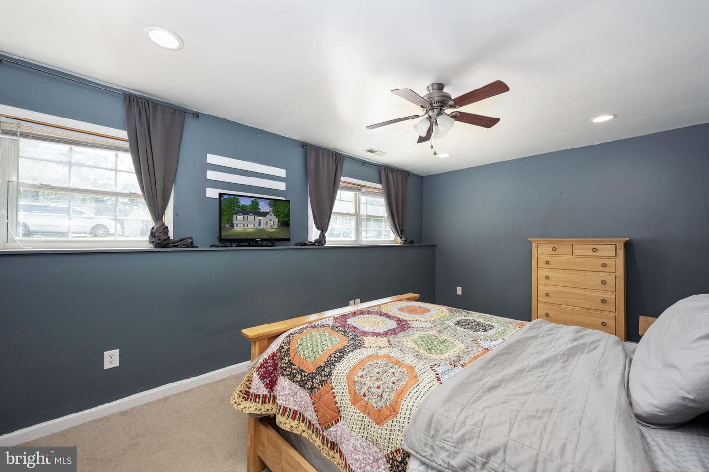 5703 E Point Circle photo 35
