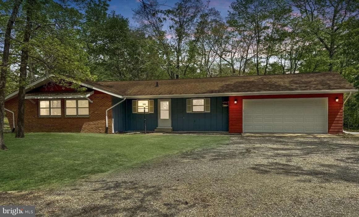 201 Hardwood Lane